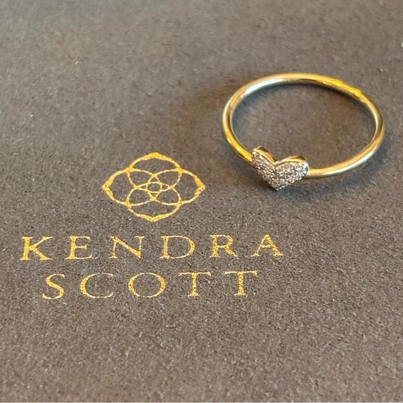 Kendra Scott Jewelry - Kendra Scott Gold Tone Heart Ring with Pavé Crystals